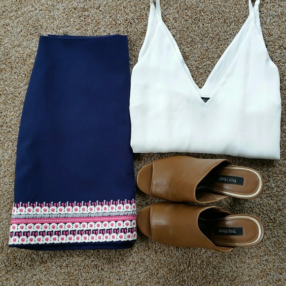 Vineyard Vines Dresses & Skirts - ☆☆☆Skirt- Vineyard Vines☆☆☆